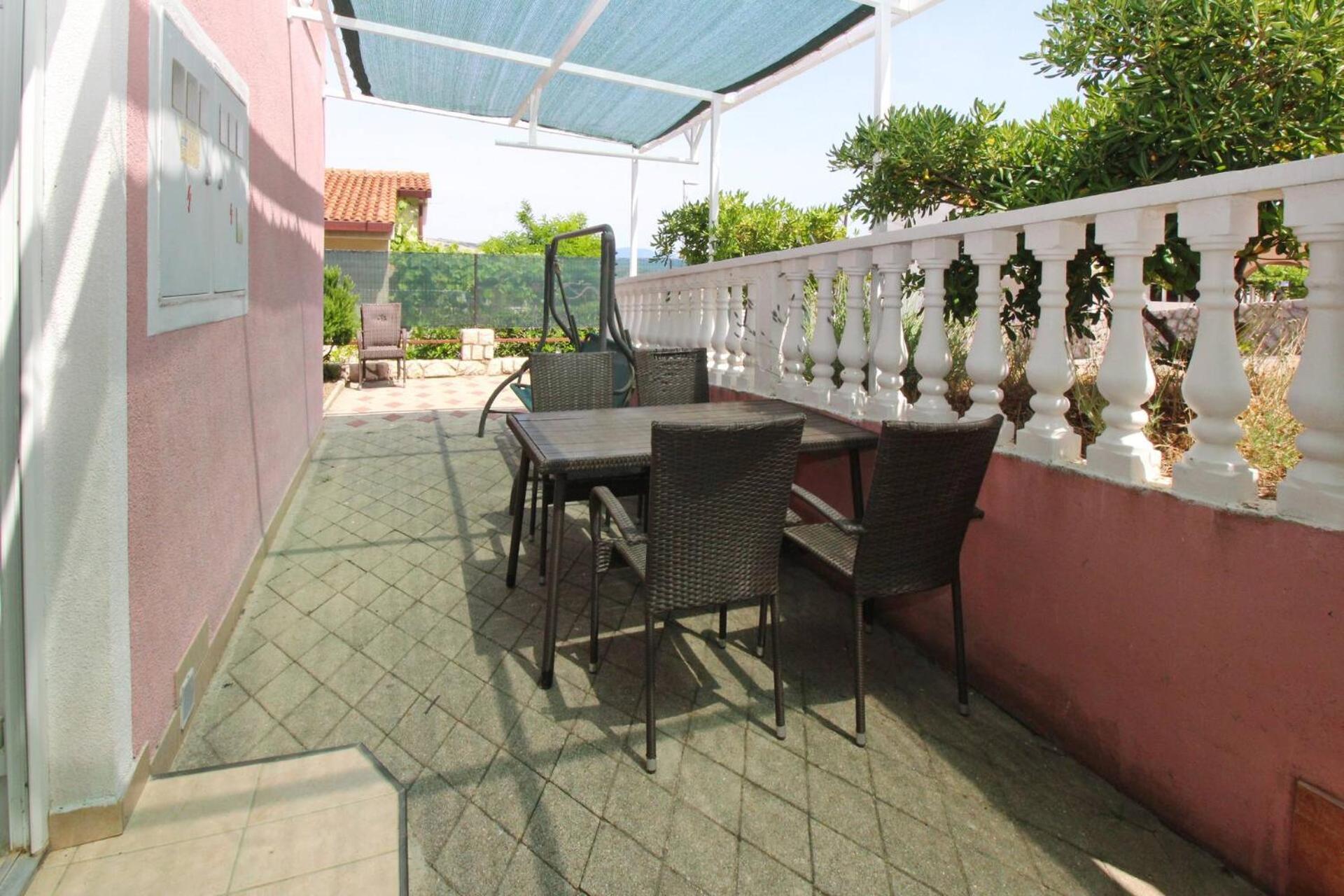 באסקה Apartments Lovincic מראה חיצוני תמונה